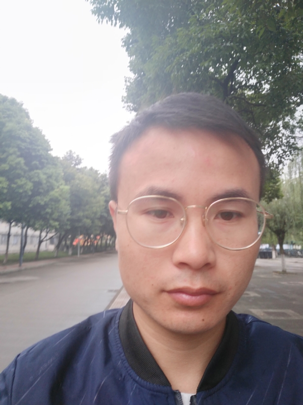 零丁星辰的第一张照片--新乡相亲服务中心