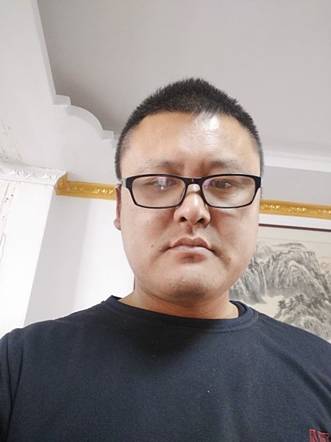 永不言败的第一张照片--新乡相亲服务中心
