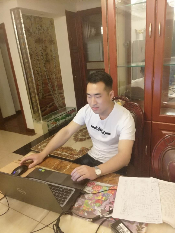 蓝色海洋的第一张照片--新乡相亲服务中心