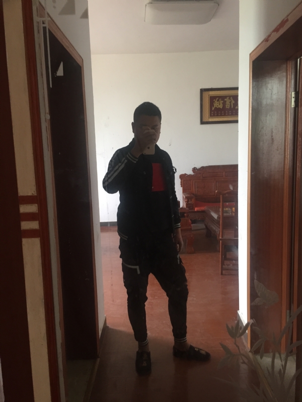 MC无所畏惧的第一张照片--新乡相亲服务中心
