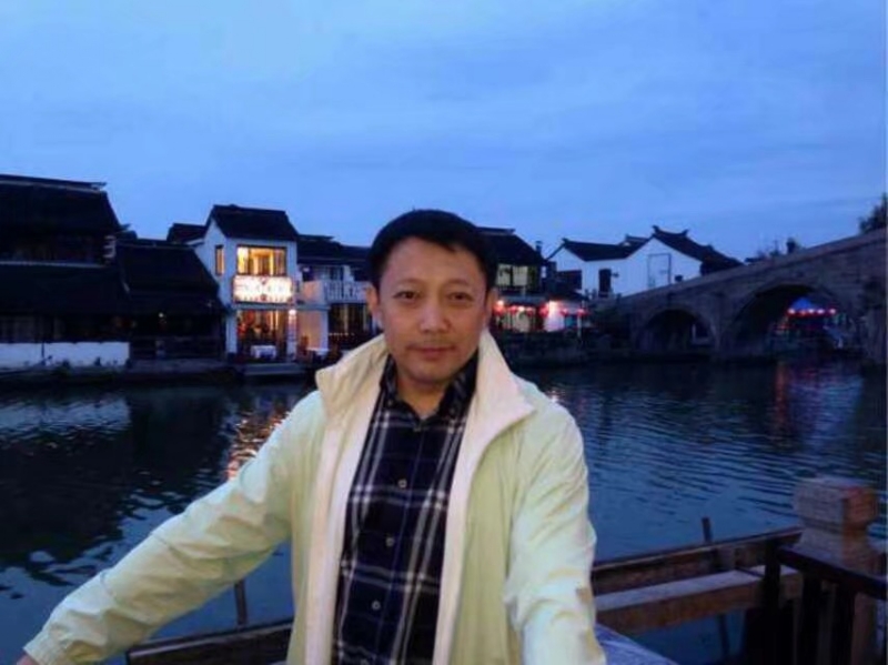 巧克力绅士的第六张照片--新乡相亲服务中心