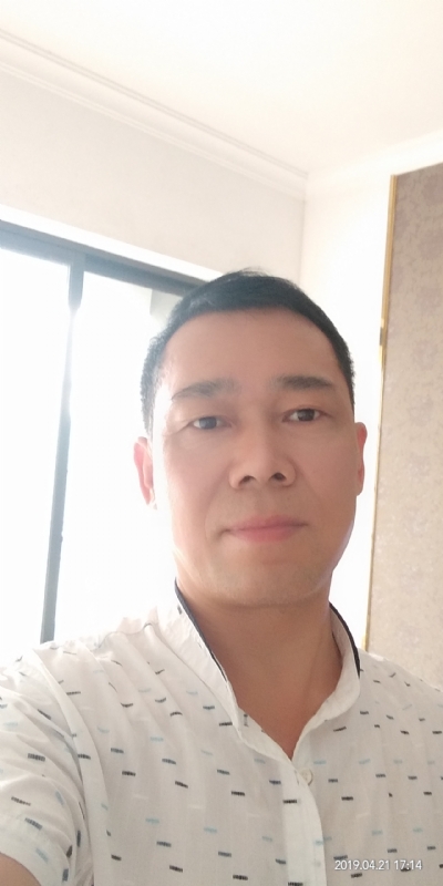朝望大海的第一张照片--新乡相亲服务中心