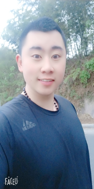帅小伙的第一张照片--新乡相亲服务中心