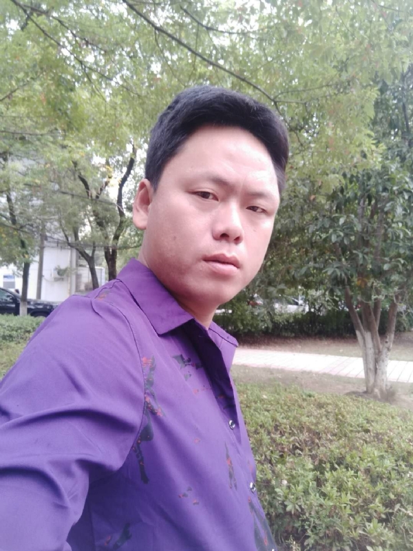 黄龙飞的第一张照片--新乡相亲服务中心
