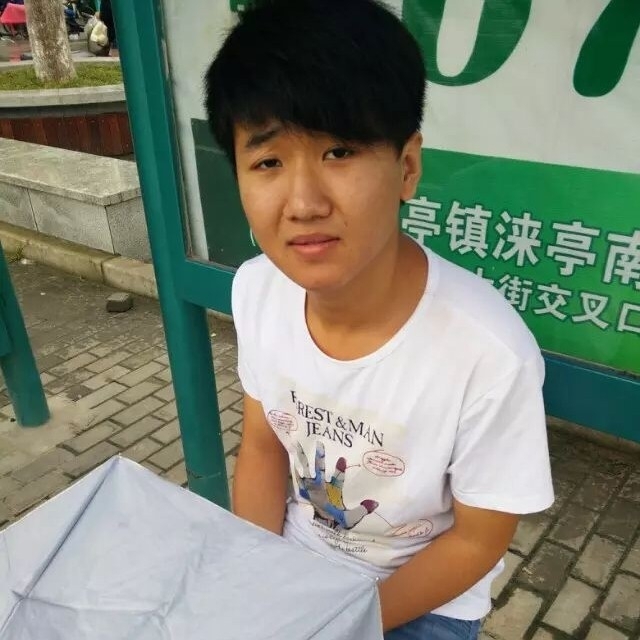 小丁的第一张照片--新乡相亲服务中心