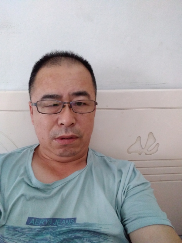 大叔的第一张照片--新乡相亲服务中心
