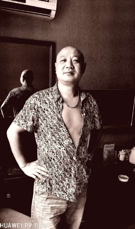 该谁是谁的第一张照片--新乡相亲服务中心
