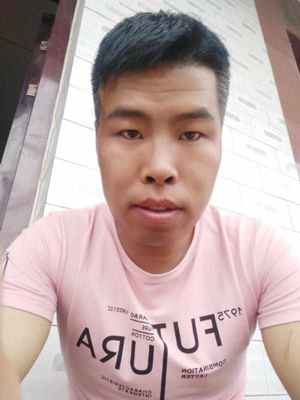 守护爱情的第一张照片--新乡相亲服务中心