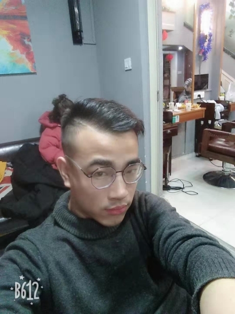土豆的忧伤的第一张照片--新乡相亲服务中心