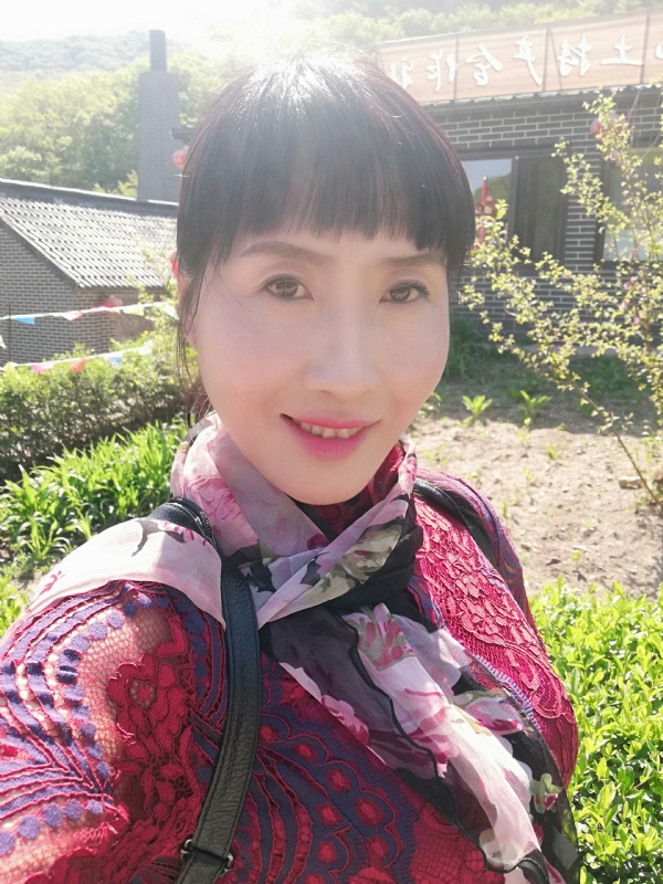 艳阳高照的第一张照片--新乡相亲服务中心