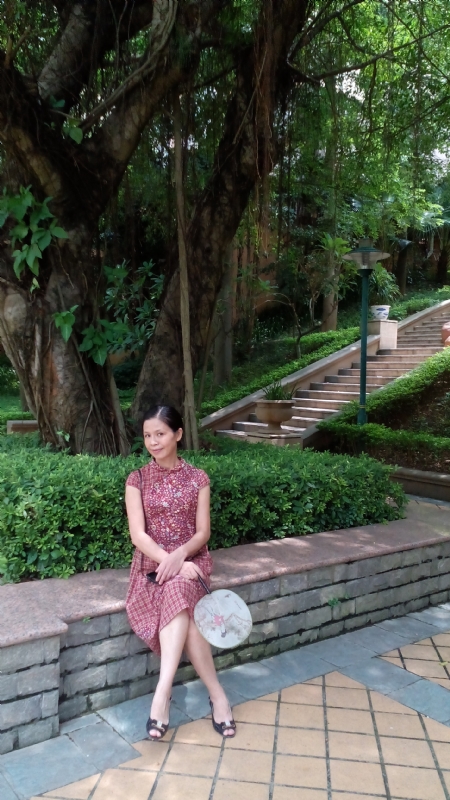 丹草雨田的第一张照片--新乡相亲服务中心