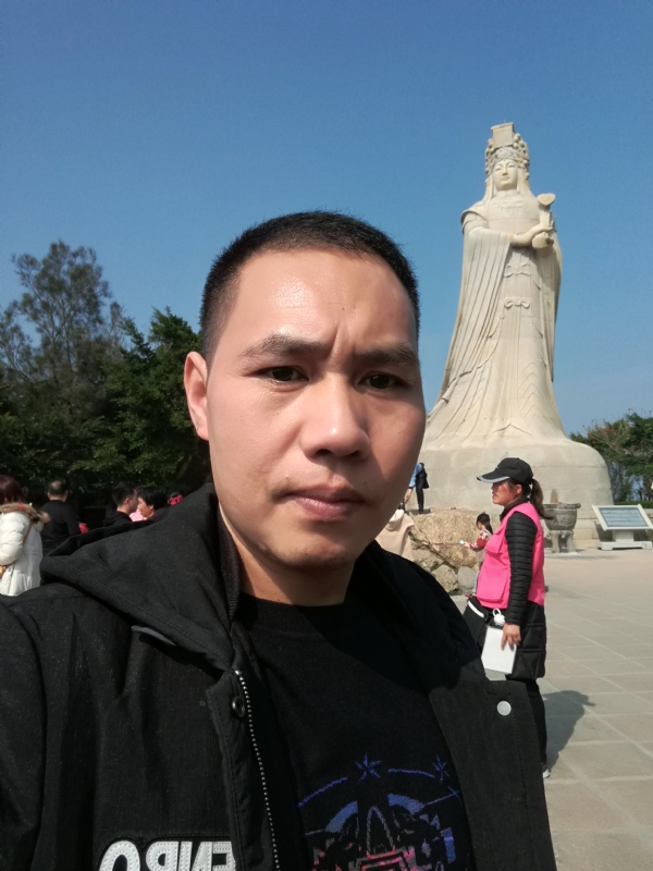 不羁的风的第一张照片--新乡相亲服务中心
