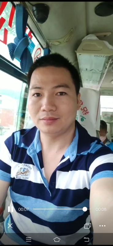 恋人未满的第一张照片--新乡相亲服务中心