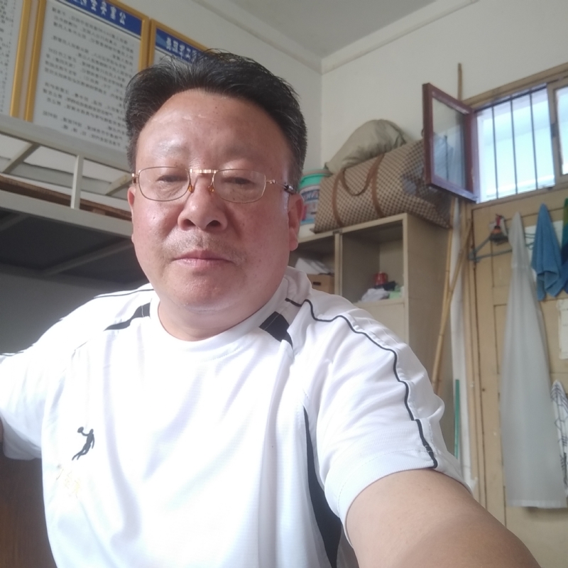 咣次次的第一张照片--新乡相亲服务中心