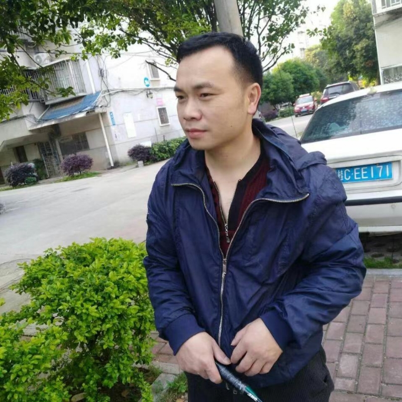 灰色足迹的第一张照片--新乡相亲服务中心