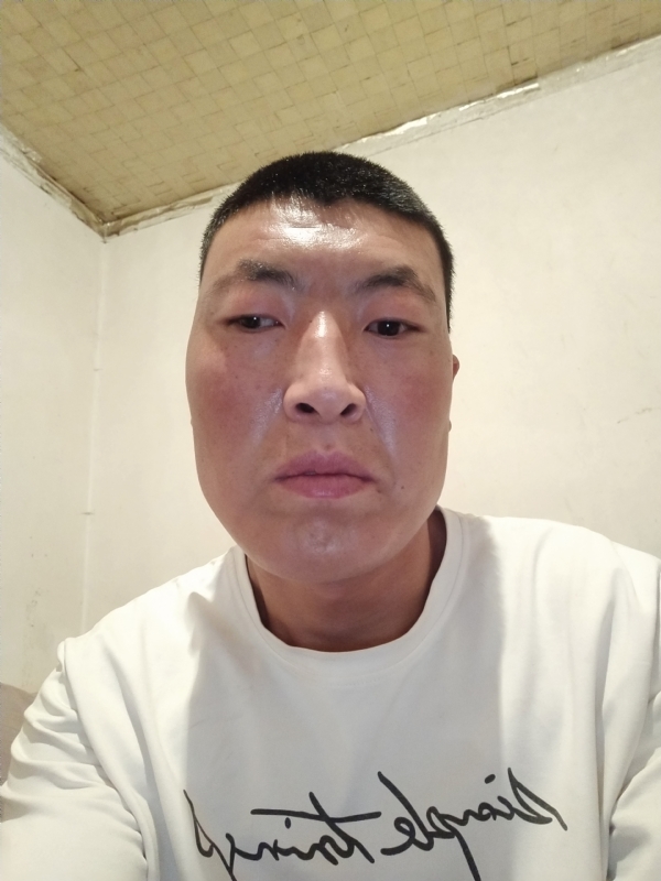 只为遇见你的第一张照片--新乡相亲服务中心