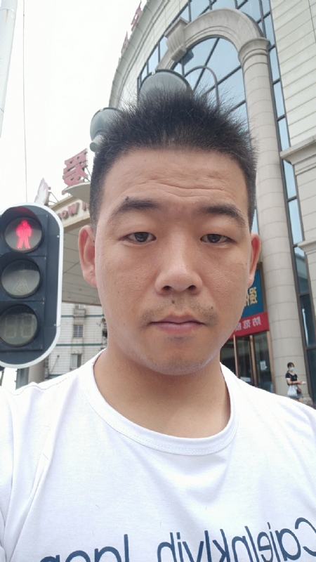 夜空的第一张照片--新乡相亲服务中心
