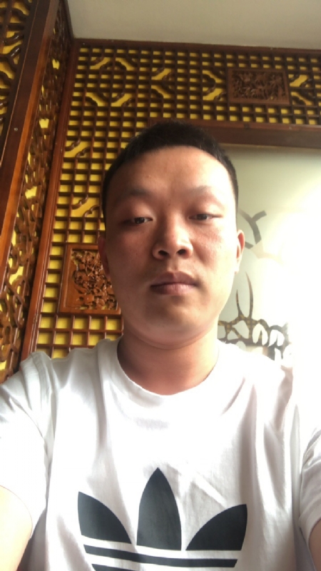 唐子龙的第一张照片--新乡相亲服务中心