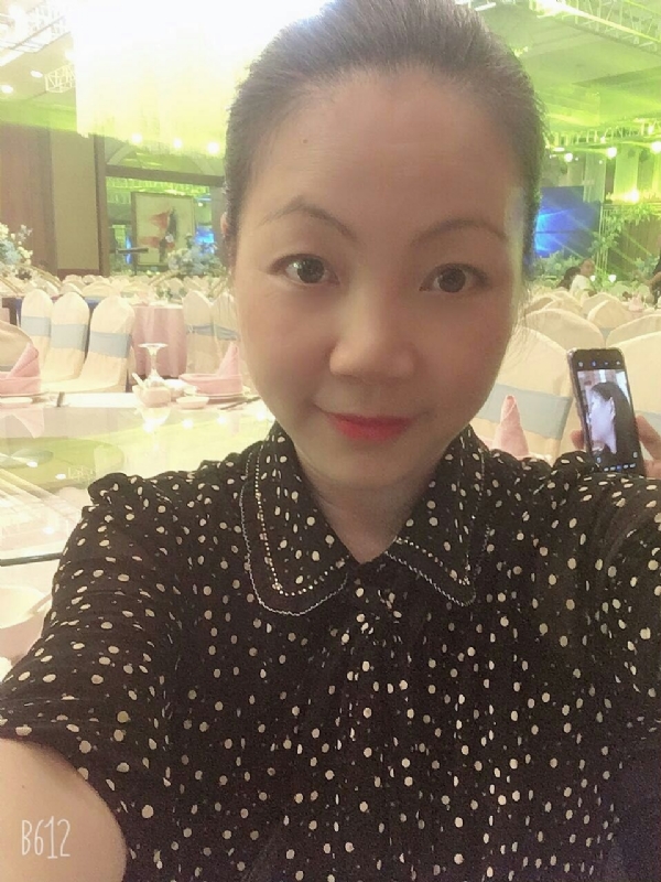 泡沫的第一张照片--新乡相亲服务中心