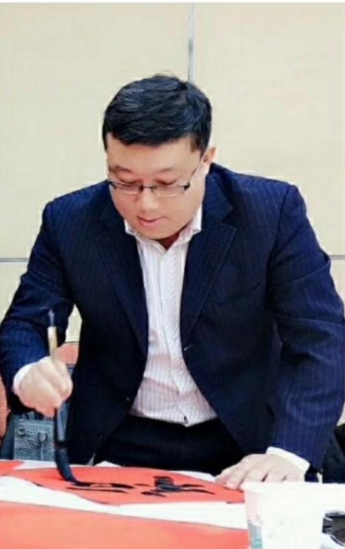 青岛小哥哥的第一张照片--新乡相亲服务中心