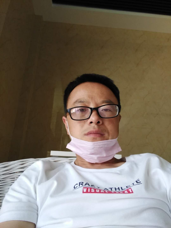 小马奔腾的第一张照片--新乡相亲服务中心