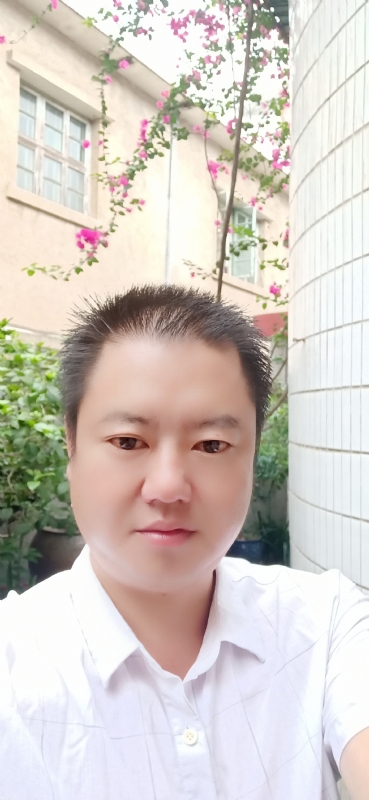 陈欢翔的第一张照片--新乡相亲服务中心