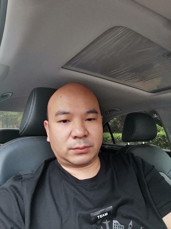 爷们已经老了的第一张照片--新乡相亲服务中心