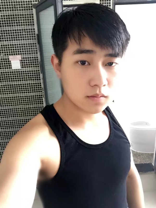 繁花似锦的第一张照片--新乡相亲服务中心