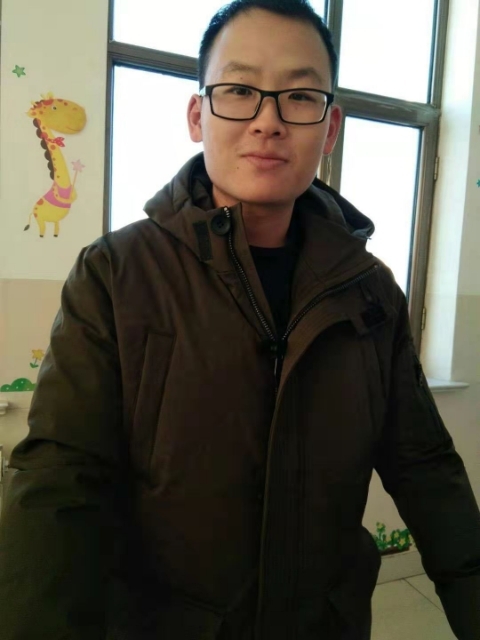 品上男人的第一张照片--新乡相亲服务中心