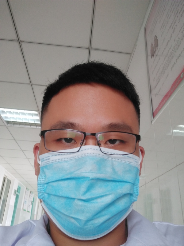 风轻云淡的第一张照片--新乡相亲服务中心