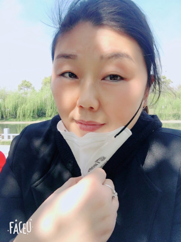 花开半夏的第一张照片--新乡相亲服务中心