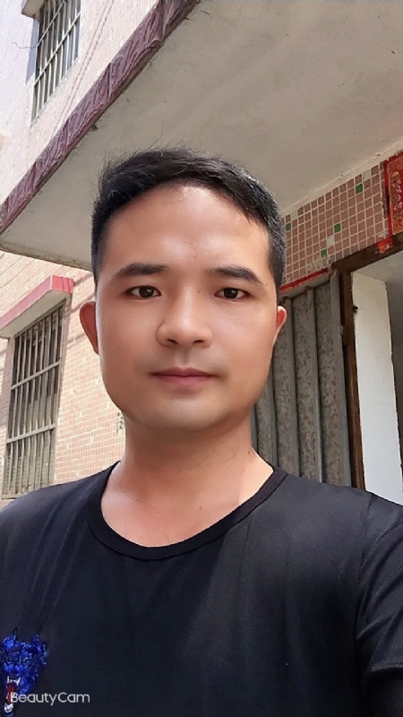 言飞的第二张照片--新乡相亲服务中心