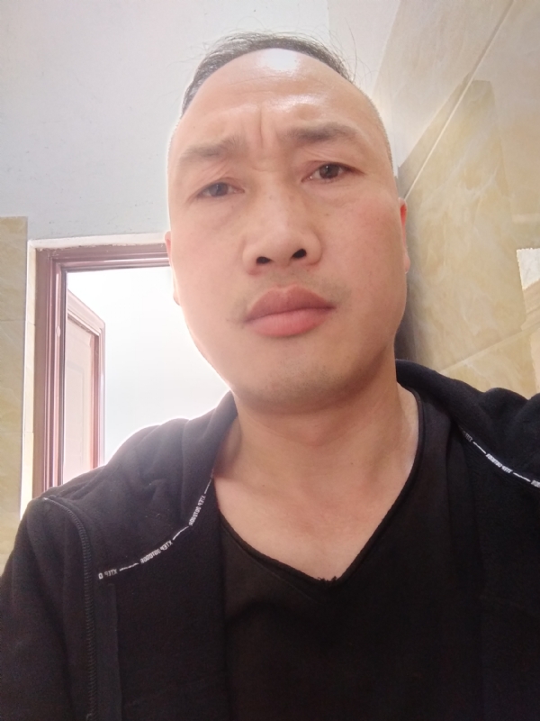 猴哥的第二张照片--新乡相亲服务中心