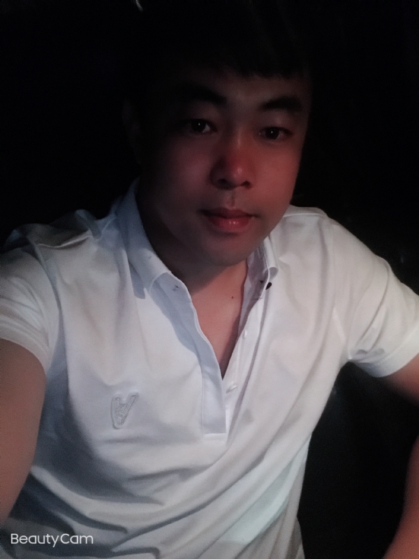 张苹果的第一张照片--新乡相亲服务中心