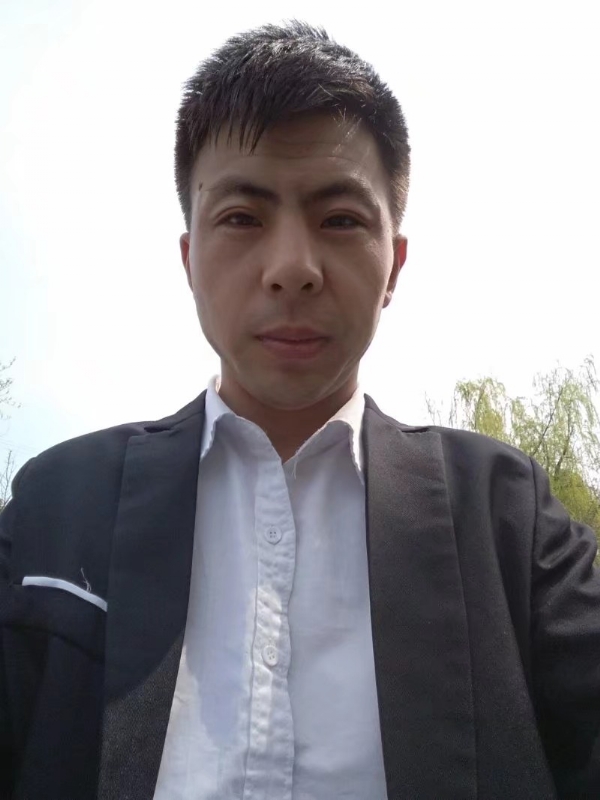 许以飞翔的第一张照片--新乡相亲服务中心