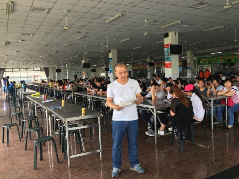 人在旅途的第二张照片--新乡相亲服务中心