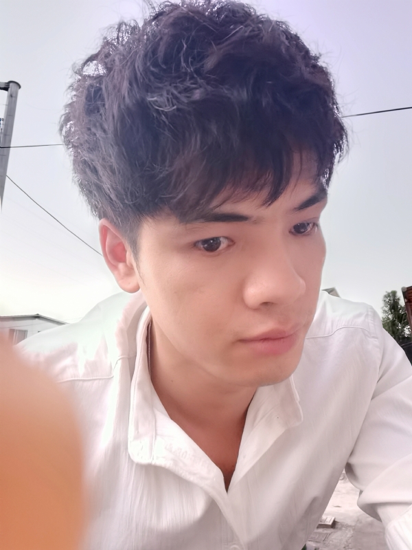 幕后老板的第三张照片--新乡相亲服务中心