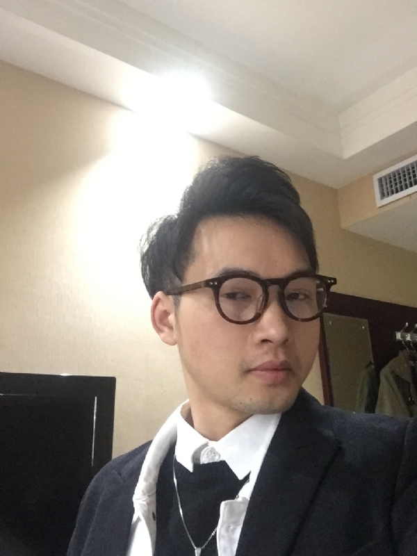 曾亮的第四张照片--新乡相亲服务中心