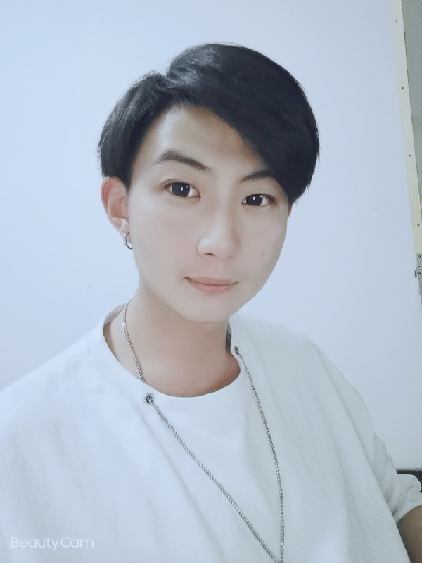 漠然的第一张照片--新乡相亲服务中心