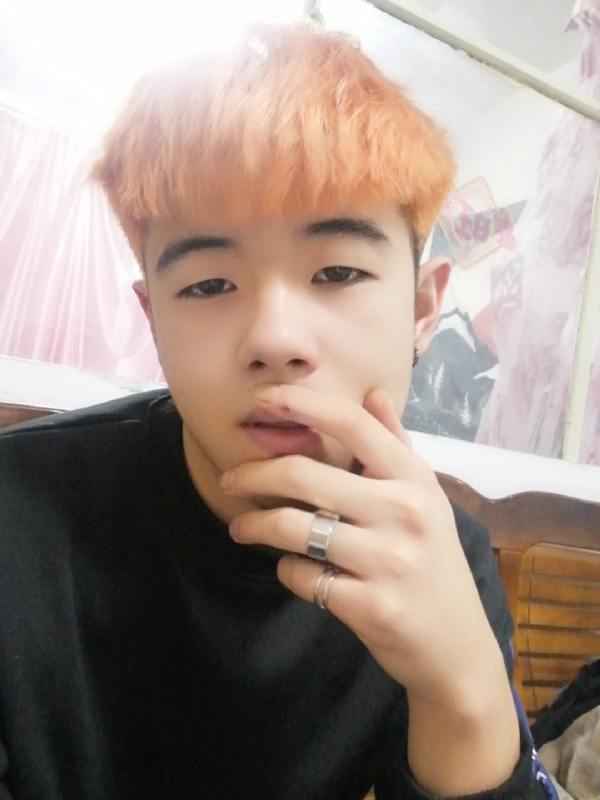 钟宇诗的第一张照片--新乡相亲服务中心