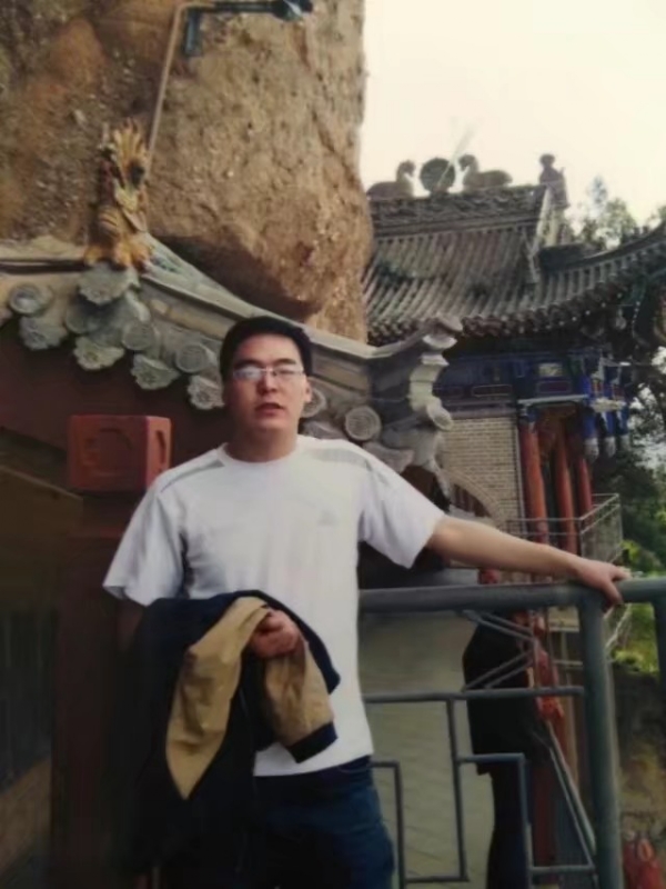 情迷海棠的第一张照片--新乡相亲服务中心