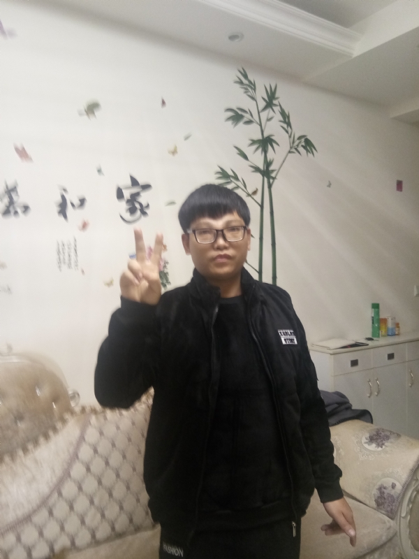 光头强的第一张照片--新乡相亲服务中心