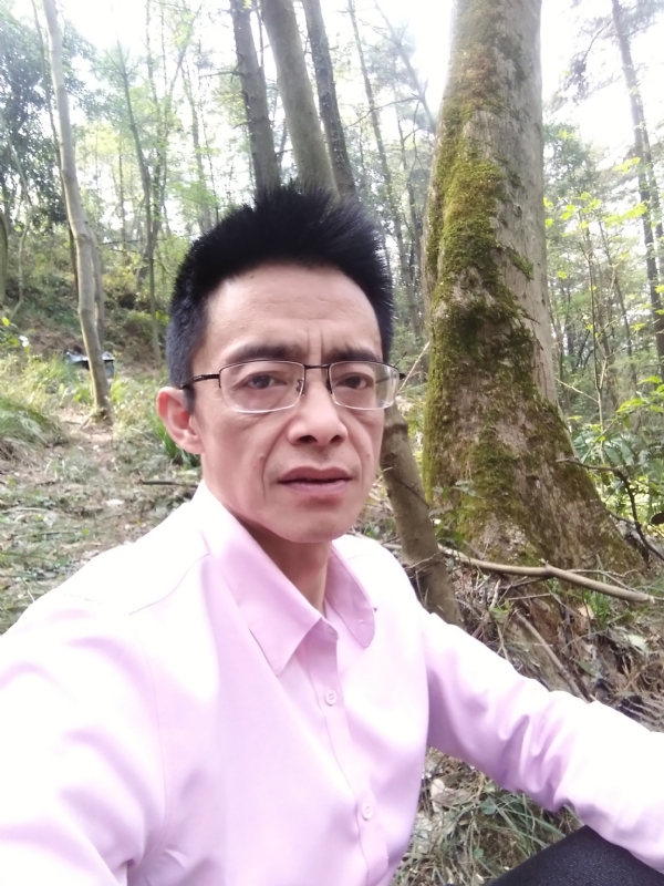 吴彬的第一张照片--新乡相亲服务中心