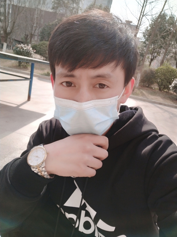 简单的幸福的第一张照片--新乡相亲服务中心