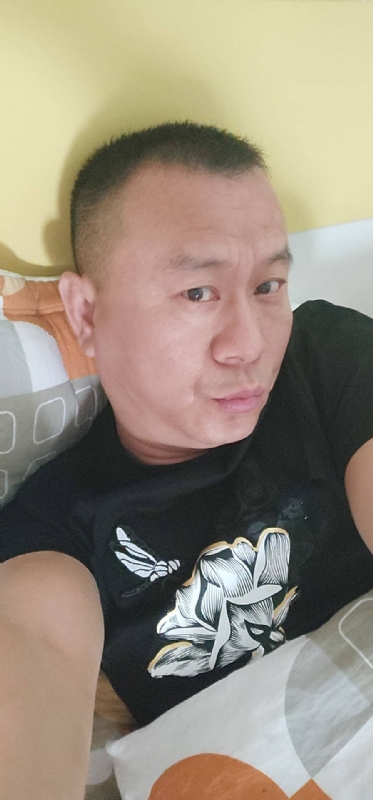 随缘的第一张照片--新乡相亲服务中心