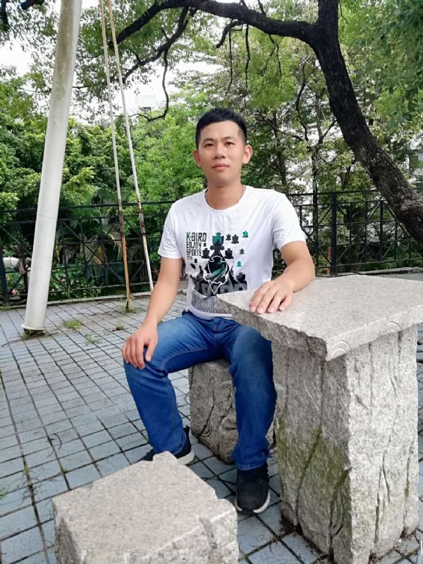冷夜的第一张照片--新乡相亲服务中心
