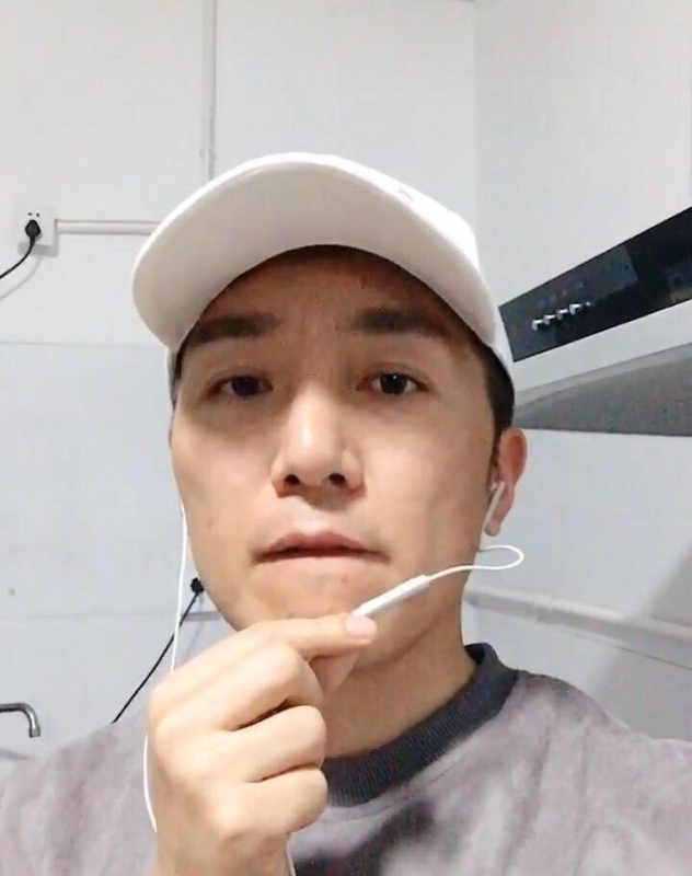 简单人生的第一张照片--新乡相亲服务中心