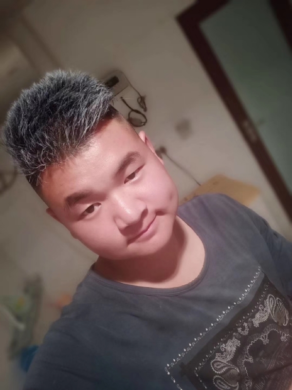 李子木的第一张照片--新乡相亲服务中心