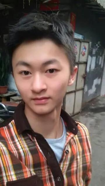 才不会的第二张照片--新乡相亲服务中心