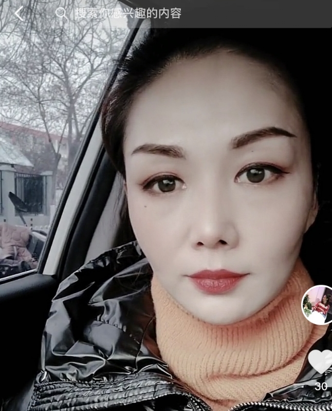 蔷薇的第一张照片--新乡相亲服务中心